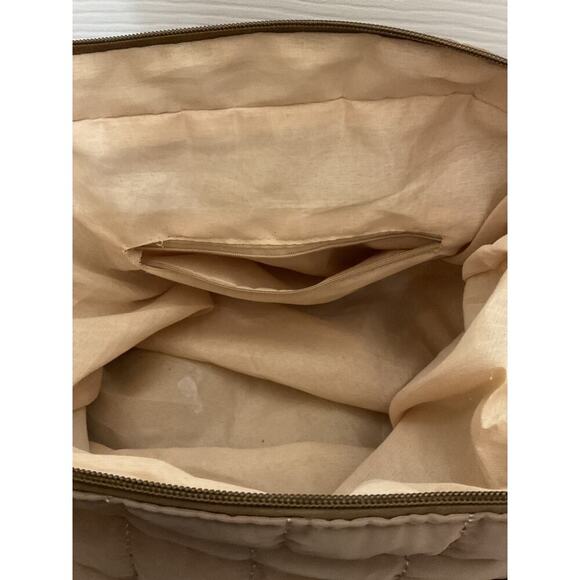 Large Puffer Quilted Women's Shoulder Tote Bag in Tan - Picture 7 of 7